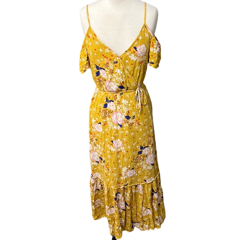 ONE CLOTHING Cold Shoulder Dress